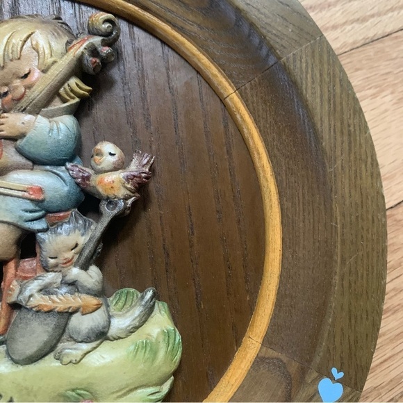 Vintage Fernandez Wood Carved Plate Happy Birthday 1972 Fernandez Picture Frame - Picture 6 of 10